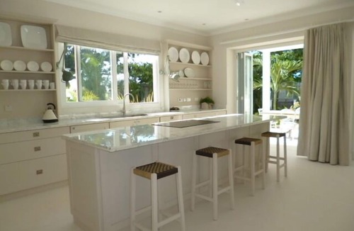 Beau Vallon Villa | Stunning beachfront gem
