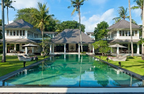 Cemagi Villa | Stunning Luxury Beach Villa in Seseh Beach - Bali