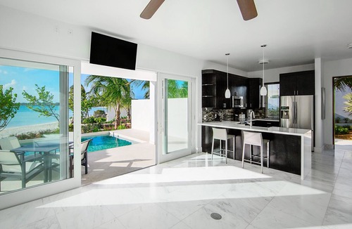 Ocean Point Villa | SulMare at Sapodilla Bay Luxury villas