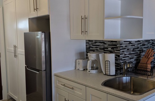 Long Bay Apartment | SunSeaSand - Seaside Studio Unit A - Long Bay Hills