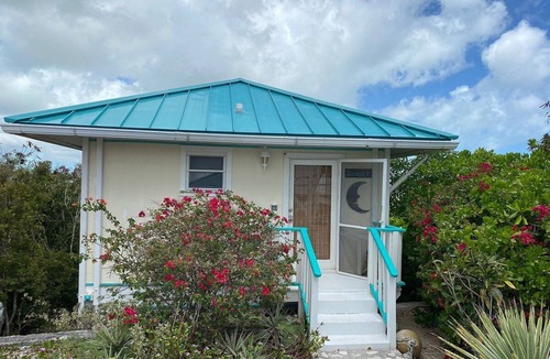 Conch Bar Cottage | Sunset Cottage at The Dragon Cay Resort