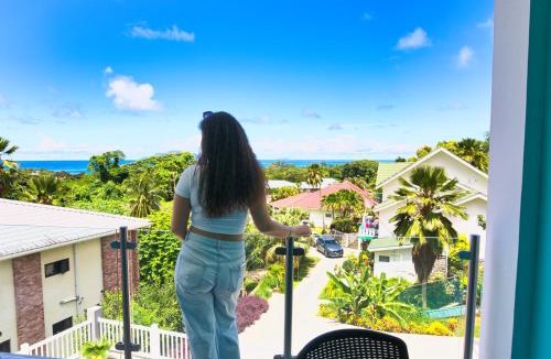 Beau Vallon Apartment | Sunset Haven Villa