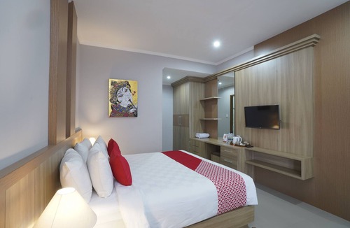 Renon Hotel | Super OYO Capital O 2166 Elitya Stay