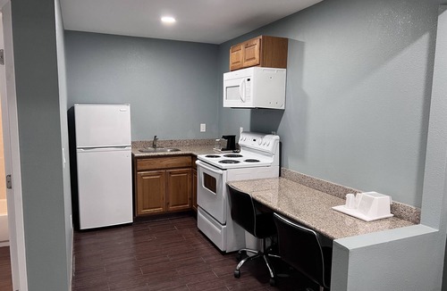 Westside Santa Cruz Hotel | Surf City Inn and Suites