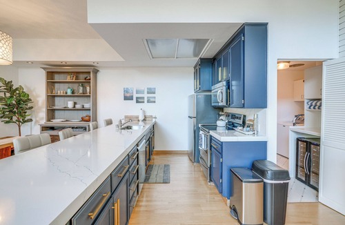 Rio del Mar House | Swim, Golf & Relax: Luxe Townhome in Aptos