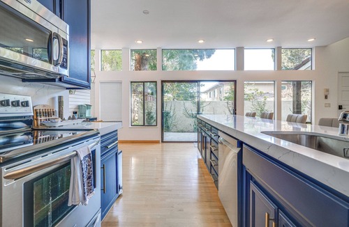 Rio del Mar House | Swim, Golf & Relax: Luxe Townhome in Aptos
