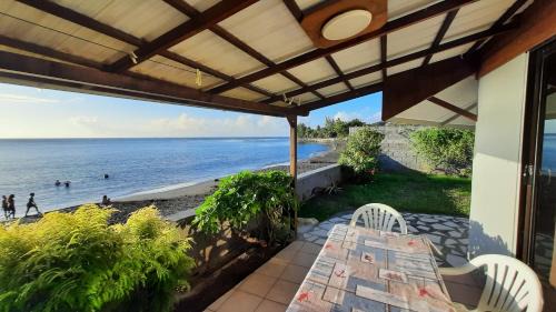 Arue House | Tahara'a Beach Bungalow