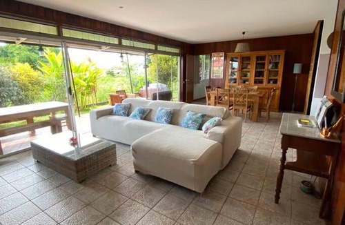 Punaauia Villa | Tahitian villa avec accès mer privé à 300 m