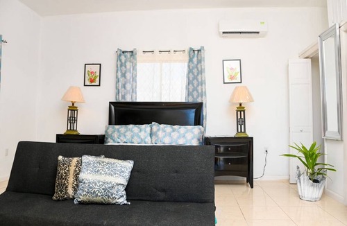 Discovery Bay Resort | Private room ∙ 2 guests