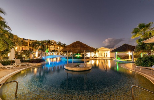Leeward Settlement Apartment | The Atrium Resort