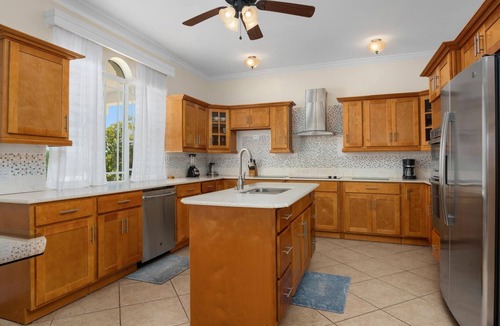 Ocean Point Villa | The Babbington Villa