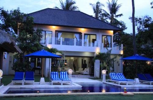 Sawan Villa | The Beach Front Villas - North Bali