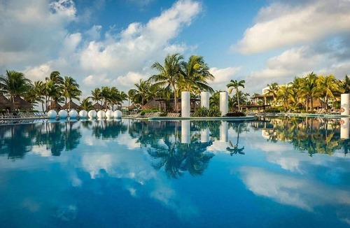 Villa Juarez Resort | The Bliss Riviera Maya Master Room - Golf - Pools - Activities - Family Friendly