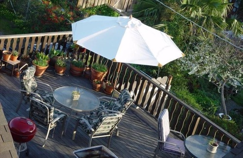 Eastside Santa Cruz House | The Green House - Beautifully Handcrafted Home- 1.5 blocks to awesome beach