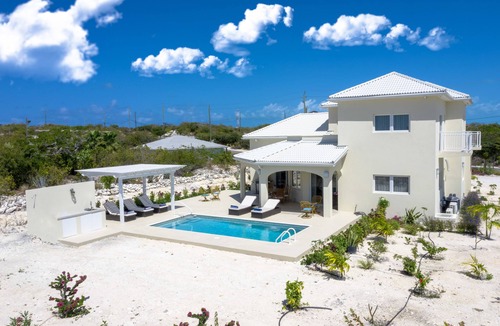 Long Bay Hills House | The Sapphire Villa
