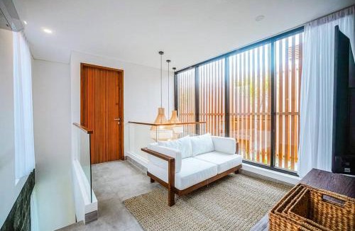 Beraban Villa | Tiny Villa Nyanyi - Charming 2 BR House 4 mins from Beach