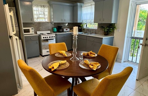 Providenciales Apartment | Tranquil 2-bedroom apartment in Leeward Palms