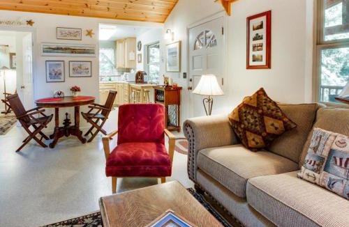 Felton House | Tree Top View Cabin