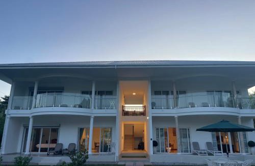 Amitie Apartment | Tropic Villa Annex
