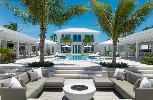Grace Bay Villa | Turks and Caicos Luxury rental