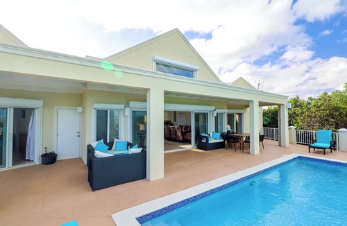 Ocean Point House | Turquoise Water Views On Both Sides Of Spectacular Private Property.