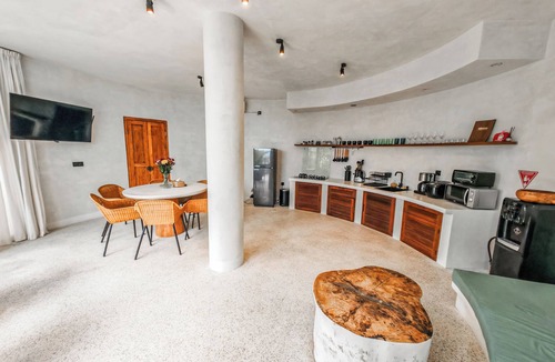 Bukit Villa | Uluwatu 3 Bedroom Villa #3 Private Pool, Equipped Kitchen, Ocean View, Free Wifi