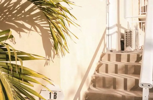 Venetian Road Settlement Apartment | Venetian Breeze Cozy Studio #9
