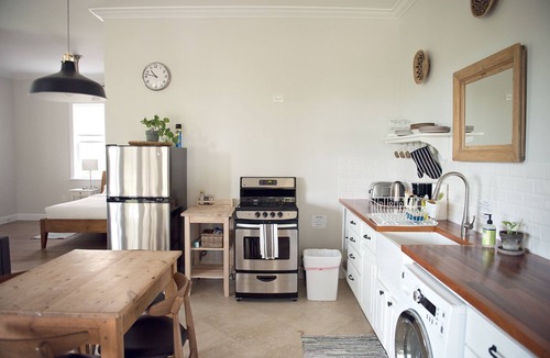 Long Bay Hills Apartment | Very Large Studio & Porch, 5 Min Walk to Beach, Secluded, Tranquil & Green