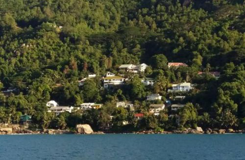 Glacis House | Vi Miles Lodge