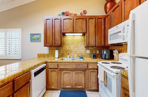 Beach Hill - Beach Flats House | Vibrant home with breathtaking views & convenient location