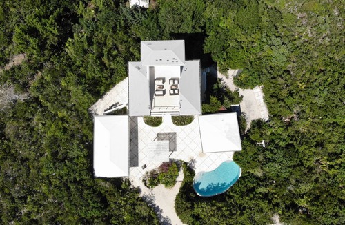 Long Bay Hills Villa | Villa ∙ 2 bedrooms ∙ 4 guests