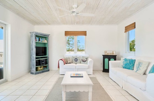 Long Bay Hills Villa | Villa ∙ 5 bedrooms ∙ 10 guests