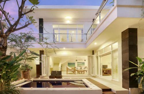 Central Seminyak Villa | Villa Alba