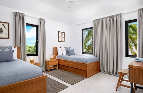 Ocean Point Villa | Villa Alizee - Amazing Views!