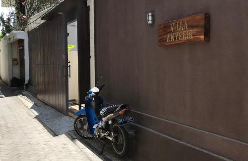 Central Seminyak Villa | Villa Anyelir