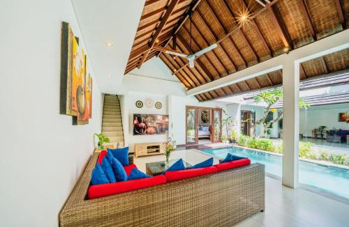 Central Seminyak Villa | Villa Olli