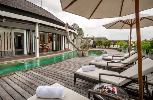 Padonan Villa | Villa Oshra by Fantasia Villas