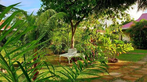 Praslin Island House | Villa Rafia