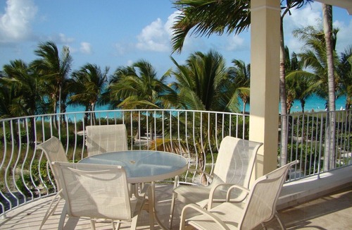 Grace Bay Condo | Villa Renaissance 201: 2nd Floor, 3 Bedrooms, 3 Bathrooms, Ocean Front Villa