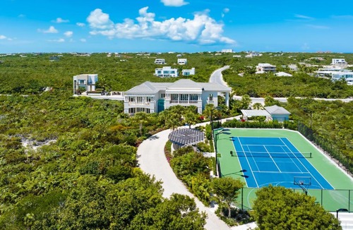 Long Bay Villa | Villa Shambhala 8 BR