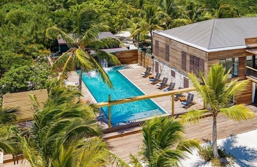 Providenciales Villa | Villa Silver Sands | Beach Front - Located in Stunning Providenciales with Private Pool