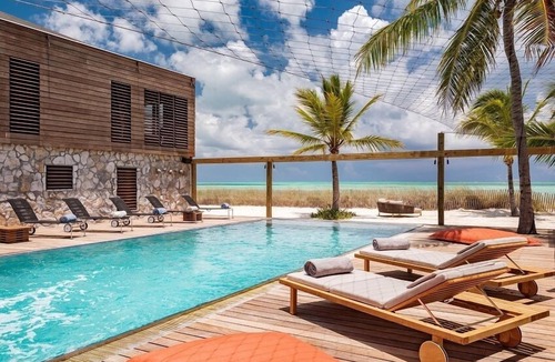 Providenciales Villa | Villa Silver Sands | Beach Front - Located in Stunning Providenciales with Private Pool