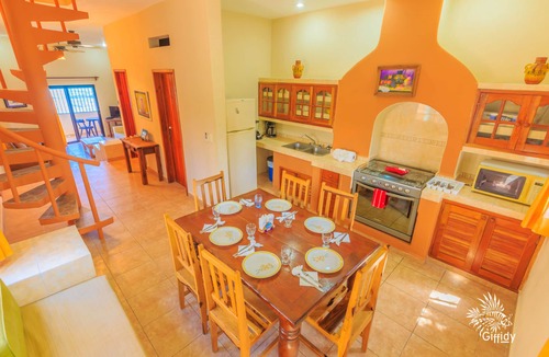 Isla Mujeres House | Villa Tranquila-Versatile 4 Bedroom Villa W/Rooftop Pool, Oceanfront .