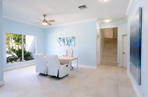 Leeward Settlement Villa | Villa Tropica - Near Grace Bay Beach - Newly Remodelled