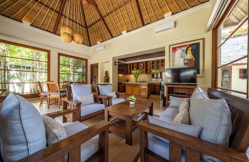 Jimbaran Bay Villa | Villa Yasmine by Fantasia Villas