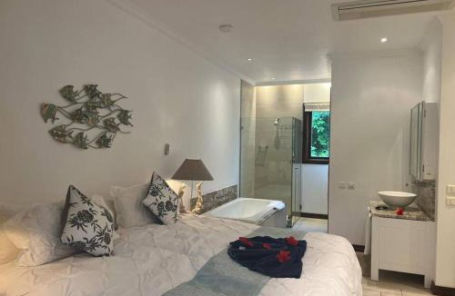 Mahe Island House | Waterfront Maison by Simply-Seychelles