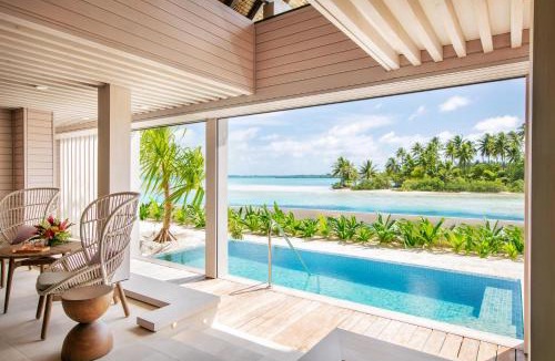 Motu Tape Hotel | Westin Bora Bora Resort & Spa