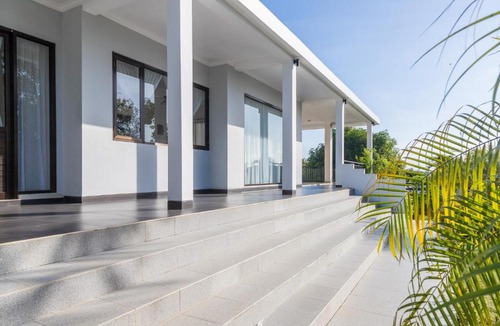 Bukit Villa | White Rabbit Private Villa