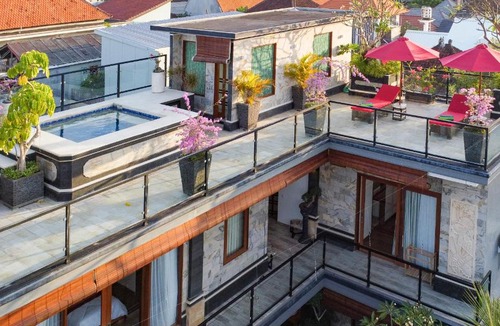 Umalas Villa | Winy Estate - Luxury Villa with Rooftop Jacuzzi