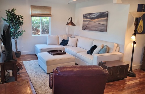 Upper Seabright House | Work/Play in Furnished Santa Cruz Home